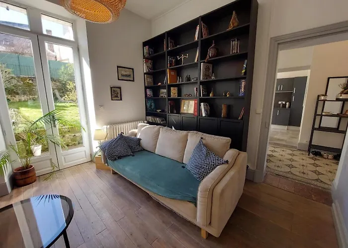 La Jumelle Maison De Avec Jardin A * Sarlat-la-Canéda